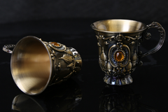 Mini Spirits Wine Glasses Cup 30ml Relief Retro Diamond Pattern Goblet Spirits Drinking Alloy Antique Wine Gift Retro Decoration