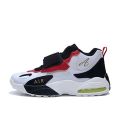 Middle cut basketball shoes