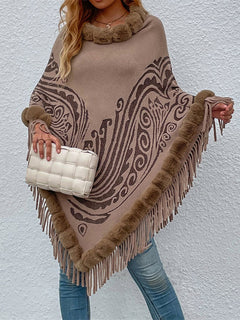 Winter Fur Collar And Fringed Shawl