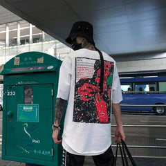 SMOKE GRAFFITI TEE