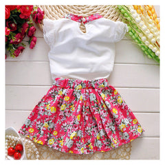 Two-piece short-sleeved T-shirt + floral skirt