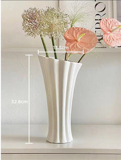 Simple Modern Black And White Geometric Ceramic Vase Ornaments