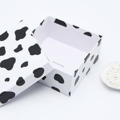 Spotted cow gift box wrapping paper