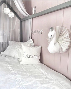 Crown swan animal head wall hanging