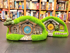 Solar Lighted Gnome Moss House - Set of 2