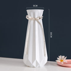 Frosted Glass Vase With Dried Flowers Indoor Table Setting