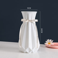 Frosted Glass Vase With Dried Flowers Indoor Table Setting