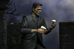 NECA Universal Monsters: Ultimate Frankenstein's Monster (COLOR)